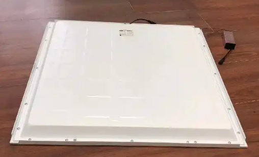 直发光面板灯60与电(sh)?png